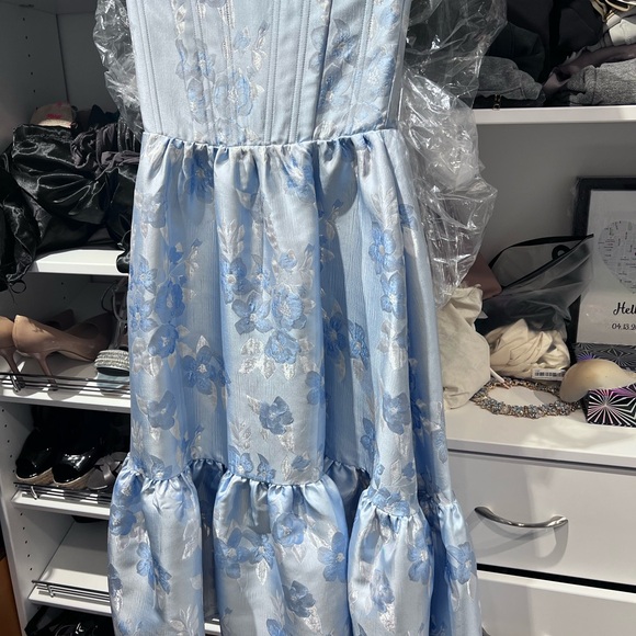Virginia strapless gown in chambray baroque floral - Picture 7 of 9